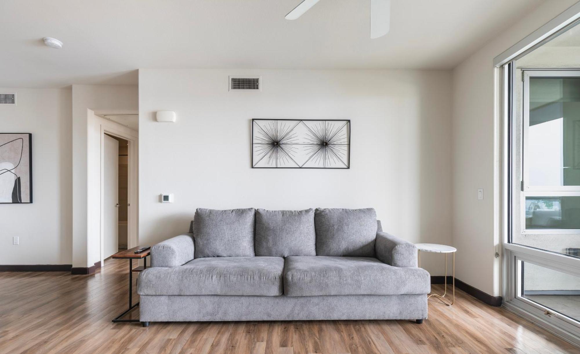 Brand New 2br Weho Luxury Apartamento *